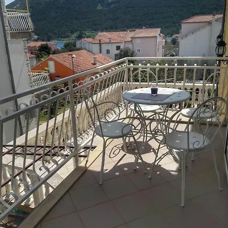 Apartmani Peran Grebastica Exterior photo