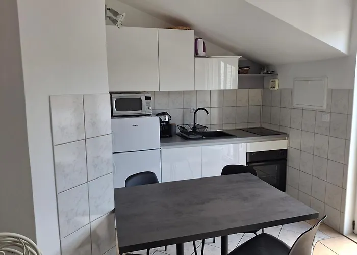 Apartmani Peran