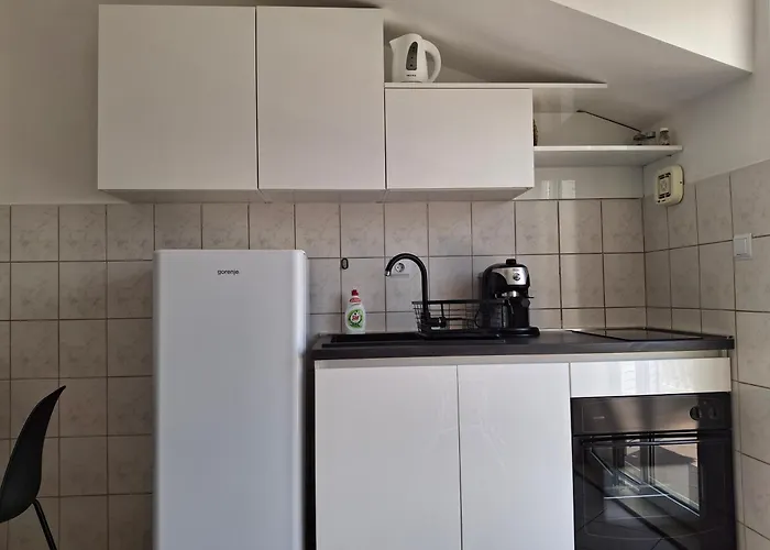 Apartmani Peran