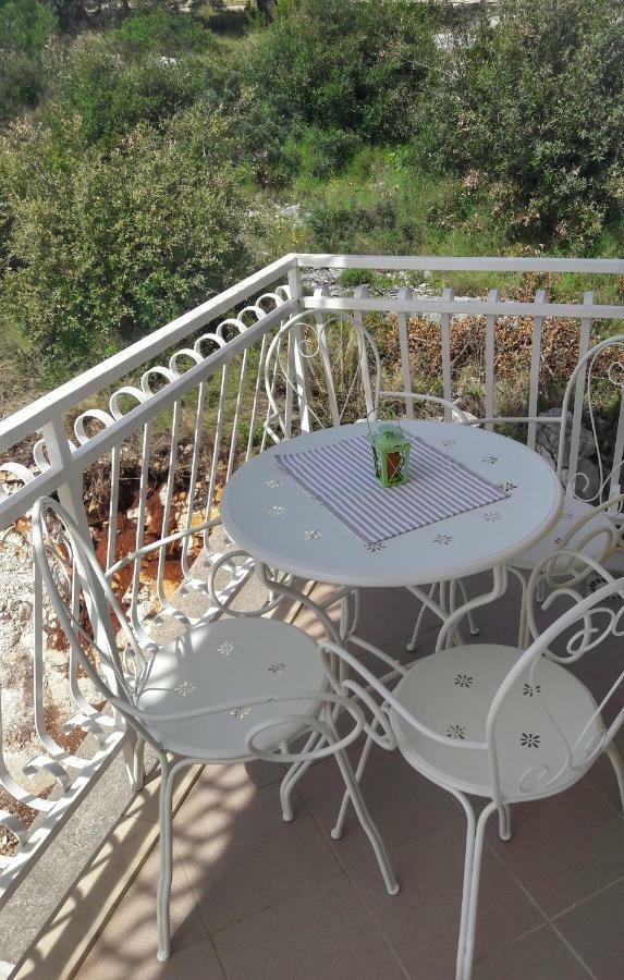 Apartment Peran Grebastica